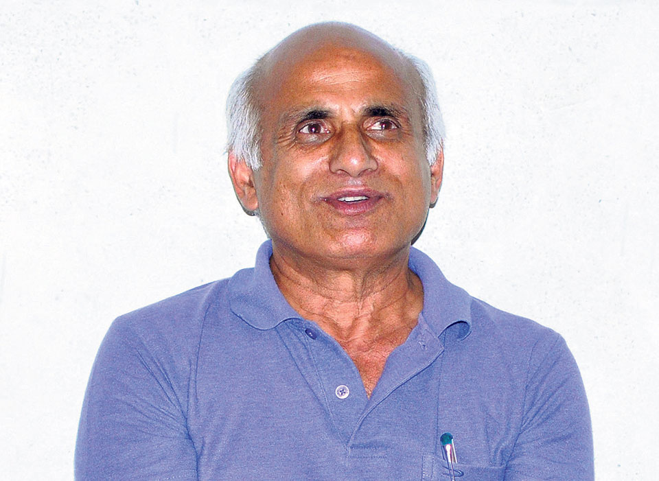 डा. केसीको स्वास्थ्य अवस्था विग्रियो : सुरक्षित स्थानमा लैजान डडेल्धुरा अस्पतालकाे अपिल