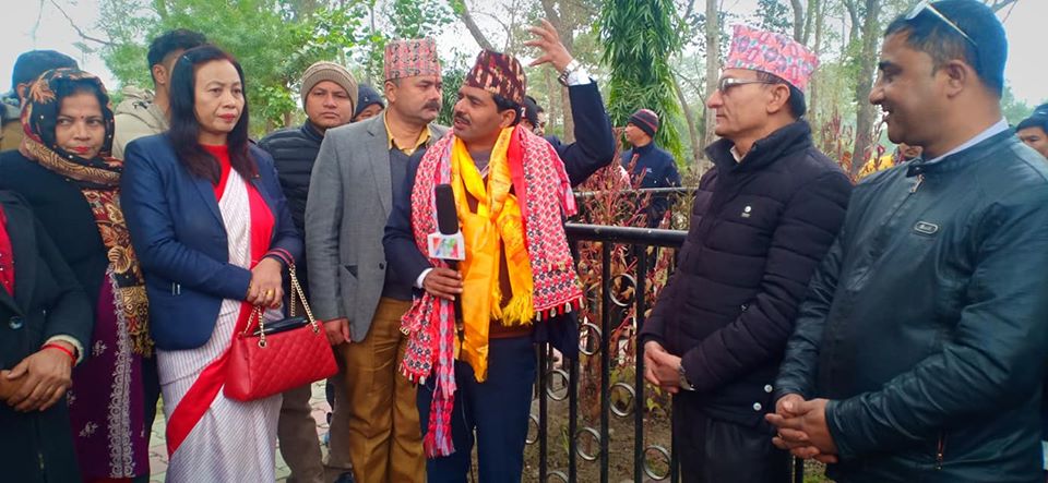 इन्द्रेणीको टिम देवदहमा ,कृष्ण कडेलले गरे गीतको टुक्काबाटै देवदहको प्रशंसा(भिडियो सहित )
