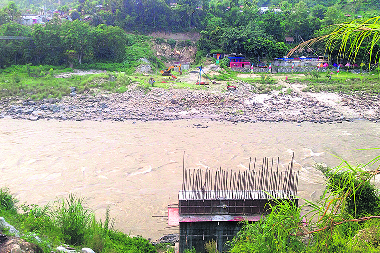 पप्पु कन्स्ट्रक्सनसहित ६ ठेकेदार कम्पनीलाई कालोसूचीमा राखियो