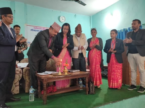 देवदहमा महिलाहरुको लागि एक महिने हेयर कटिङ्ग तालिम शुरु