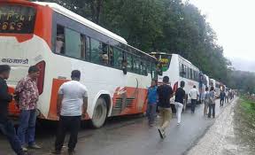 तनहुको आबुखैरेनीमा बस दुर्घटना,दुइजनाको मृत्यु