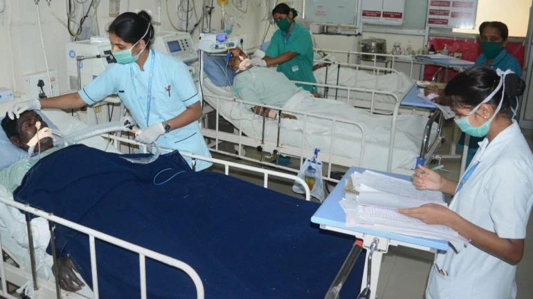 भारतमा बुलेट ट्रेनको गतिमा फैलिदै कोरोना ,एकै दिन हजार बढीमा संक्रमण ४० को मृत्यु