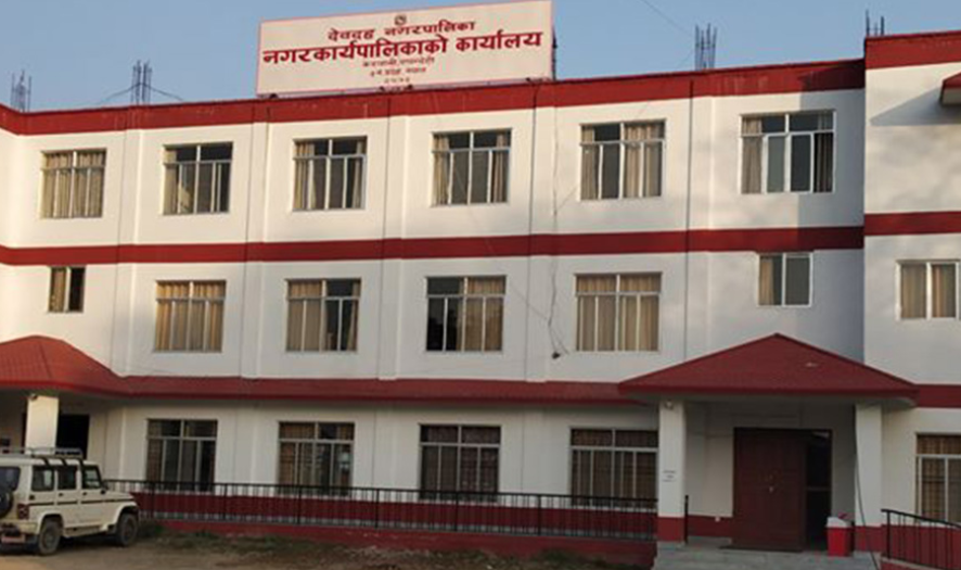 जनप्रतिनिधि ,कर्मचारी ,पत्रकार तथा एम्बुलेन्स चालक र प्रहरीको स्वास्थ्य बिमा