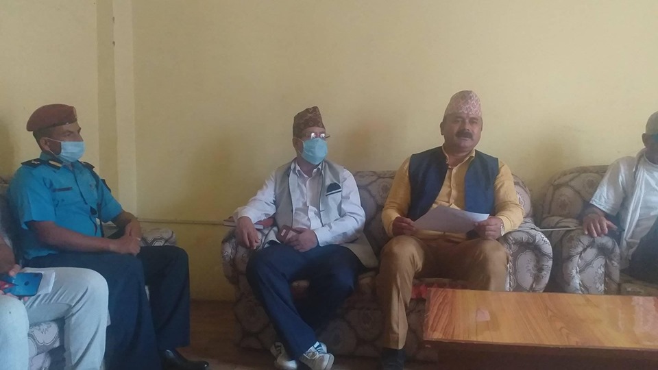 भिजन देवदहले पाँच बुदे माग राख्दै बुझायो नगरपालिकालाई ज्ञापनपत्र