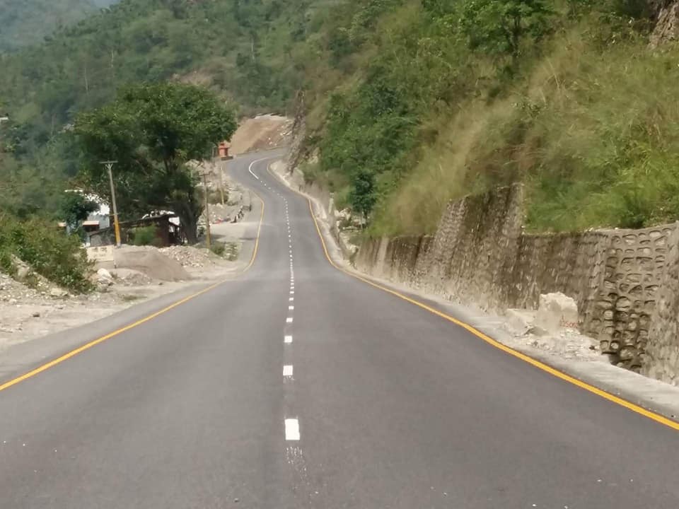 एक वर्ष नपुग्दै किन भासियो नारायणगढ मुग्लिन सडक??