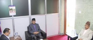 ओलीलाई सचिवालय बैठक बोलाउन आग्रह गर्ने निर्णय