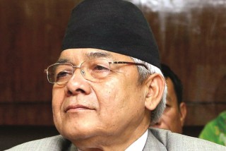 संसद विघटन:वामदेवले समर्थन पनि नगर्ने बिरोध पनि नगर्ने