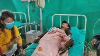मन्त्री साहको गाडीले ठक्कर दिएको घाइतेको उपचारको जिम्मा मेयरले  लिए 