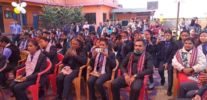 सेभेन स्टार बोडिङ्ग स्कुलमा विद्यार्थी स्वागत कार्यक्रम सम्पन्न