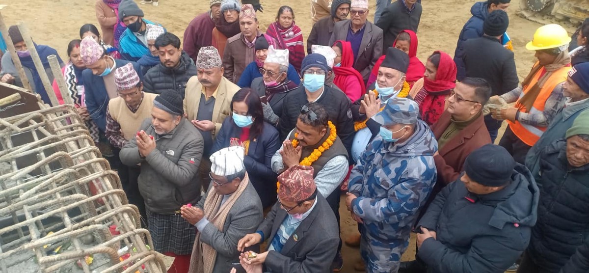 देवदह ४ र ८ जोड्ने बंगाली खोला पुल शिलान्यास