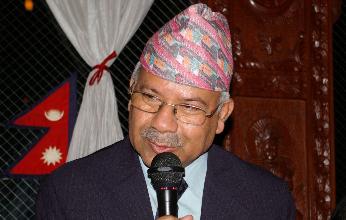 मैले बनाएको एमाले हो, म कहाँ छाड्छु:माधब नेपाल