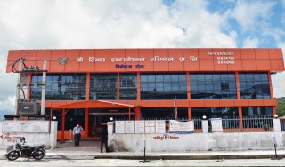 तिनाउ हस्पिटलमा डाक्टर कुर्दा कुर्दै बिरामीको ज्यान गयो!