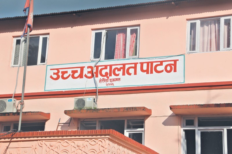 न्याय माग्दै आमा गंगामाया अनशनमै ,ह त्या आ रोपित १३ जनाले पाए सफाई