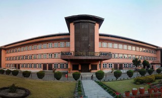 प्रतिनिधि सभा विघटनविरुद्धका रिटमा आजदेखि सुनुवाई हुँदै