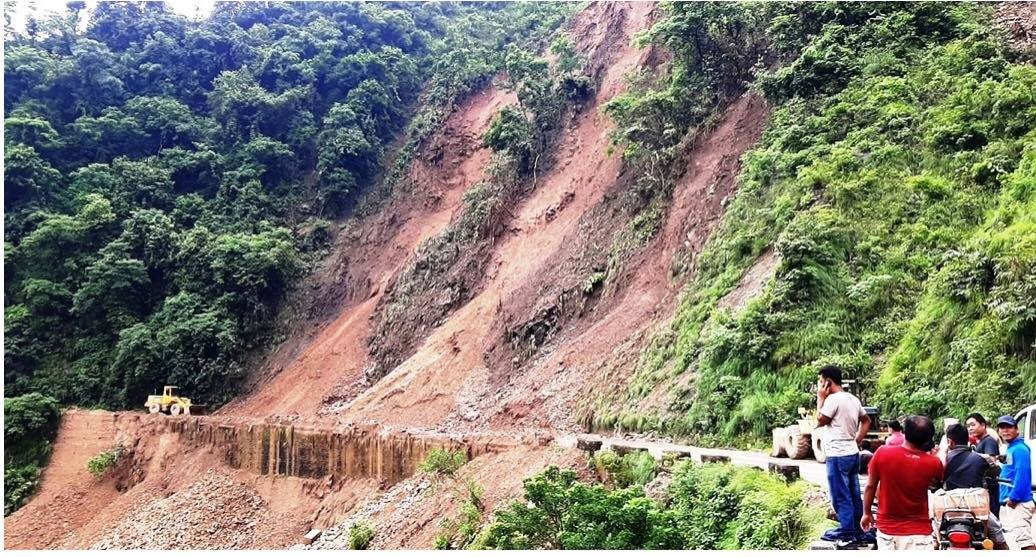 तीन दिन पछि खुल्यो बुटवल-पाल्पा सडक