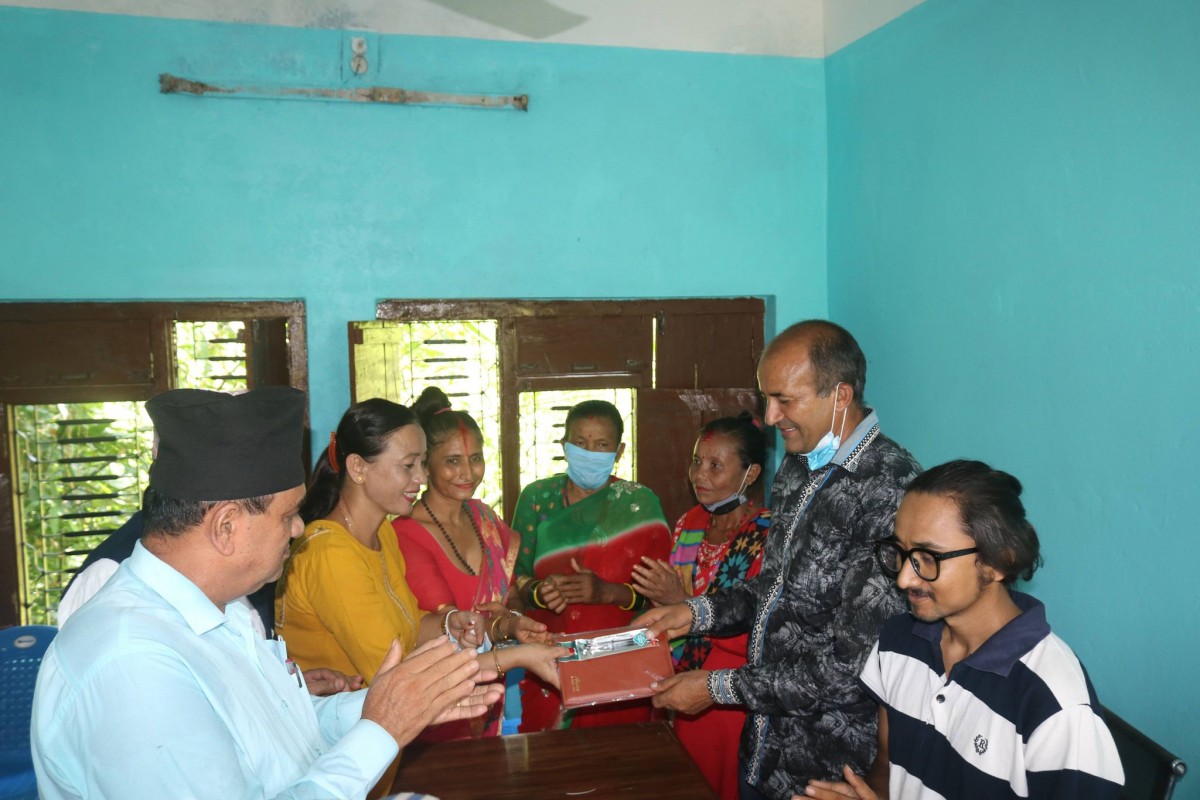 देवदह ८ मा मेलमिलाप केन्द्र स्थापना,निश्पक्ष रुपमा मुद्दा मामिलाको छिनोफानो गर्न संयोजक गुरुङको आग्रह
