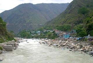 एक हप्ता अघि डुङ्गा दुर्घटनामा परि बेपत्ता महिला मृत फेला