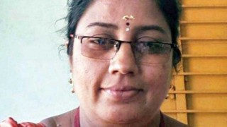 शारीरिक सम्बन्धको सट्टा दिन्थिन् डिग्रीको सर्टिफिकेट, यसरी भयो भण्डाफोर