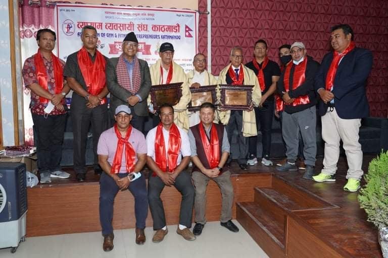 नेपाली शारीरिक सुगठनका अग्रज खेलाडीहरु सम्मानित