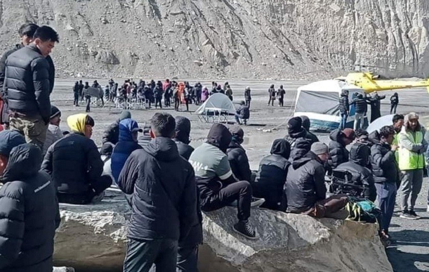 बलिउड चलचित्र ‘उचाइ’को नेपालमा मात्रै खर्च  करिब १६ करोड