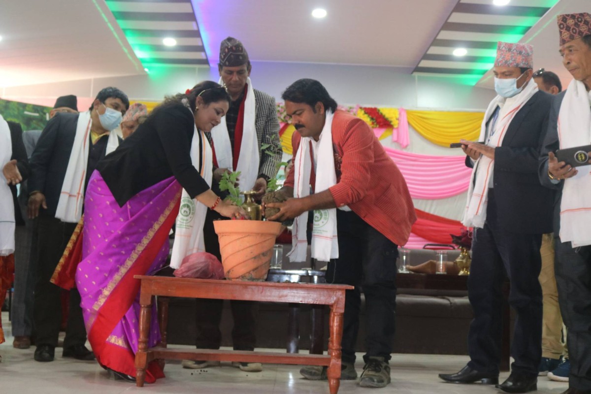 देवदहमा रहेका दुई साना किसान कृषि सहकारी संस्था बीच एकीकरण