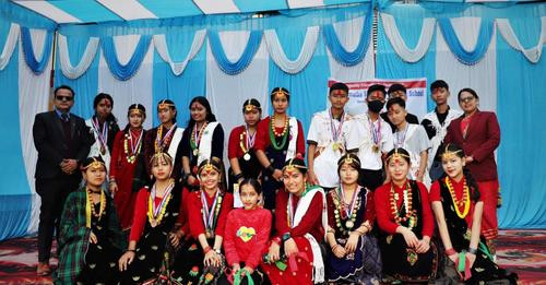 सगरमाथा मा.वि मा लोक नृत्य,नाटक मञ्चन प्रतियोगिता तथा पुरस्कार वितरण सम्पन्न