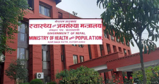 तत्काल लक डाउन गर्ने पक्षमा छैनौँ :स्वास्थ्य मन्त्रालय