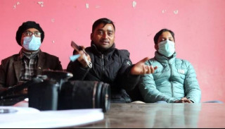 झुठो आरोप लगाएर बदनाम गर्न खोजियो:शिक्षक न्यौपाने