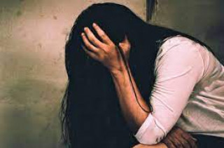 बैतडीमा ३० वर्षीय महिलालाई बन्धक बनाई रातभर बलात्कार !