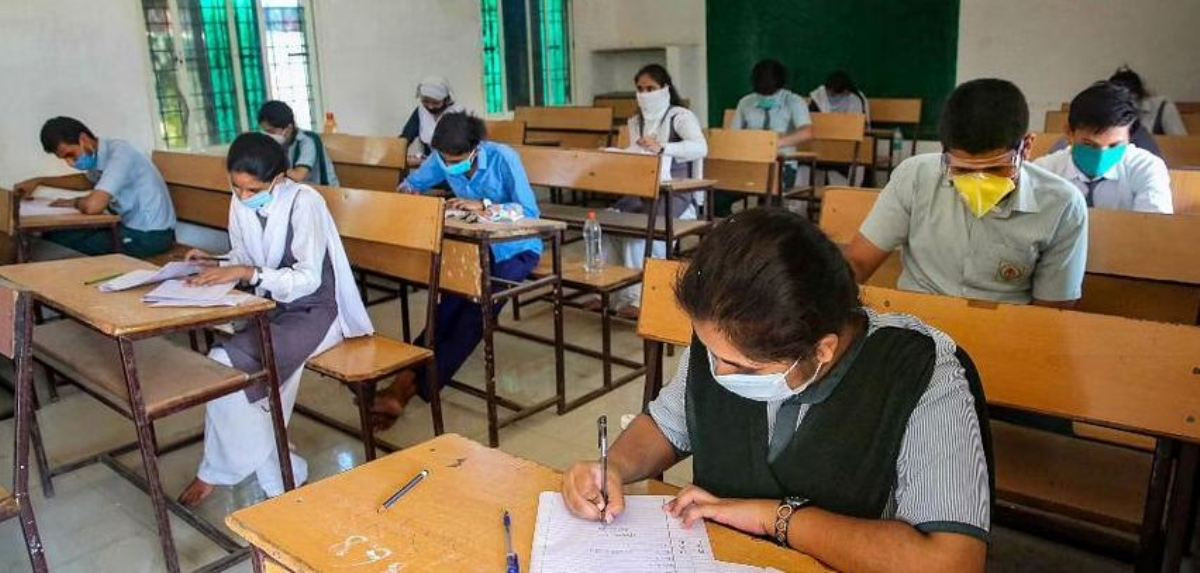 कागज किन्ने पैसाको अभाव हुँदा श्रीलङ्कामा वार्षिक परीक्षा स्थगित