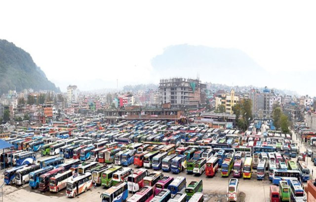 सार्वजनिक यातायातको भाडा बढ्यो,आइतबारदेखि नयाँ भाडादर  लागू हुने