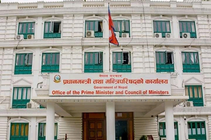नेपालमा पेट्रोलियम पदार्थको खपत कम गर्न अब दुई दिन सार्वजनिक बिदा
