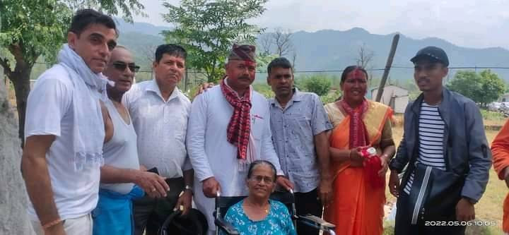 संयुक्त गठबन्धनको घरदैलो:भोट माग्दै,जनताको गुनासो सुन्दै