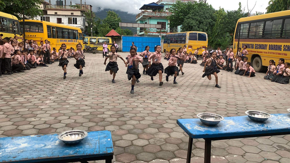 सगरमाथा आवासीय मा.वि मा बाल दिवसको अवसरमा विविध कार्यक्रम सम्पन्न