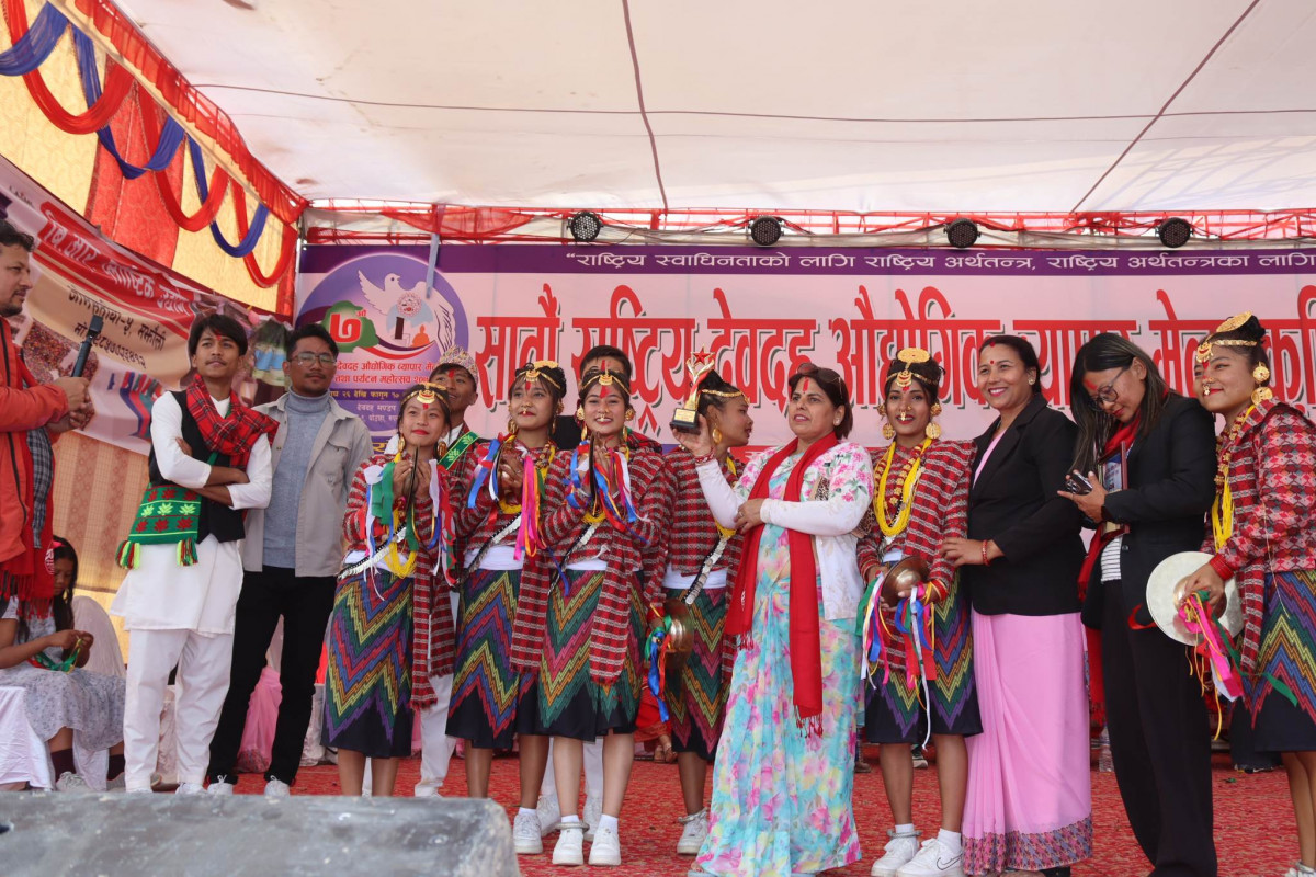 देवदह महोत्सव : विद्यालयस्तरिय लोकनृत्य प्रतियोगितामा सगरमाथा मावि प्रथम
