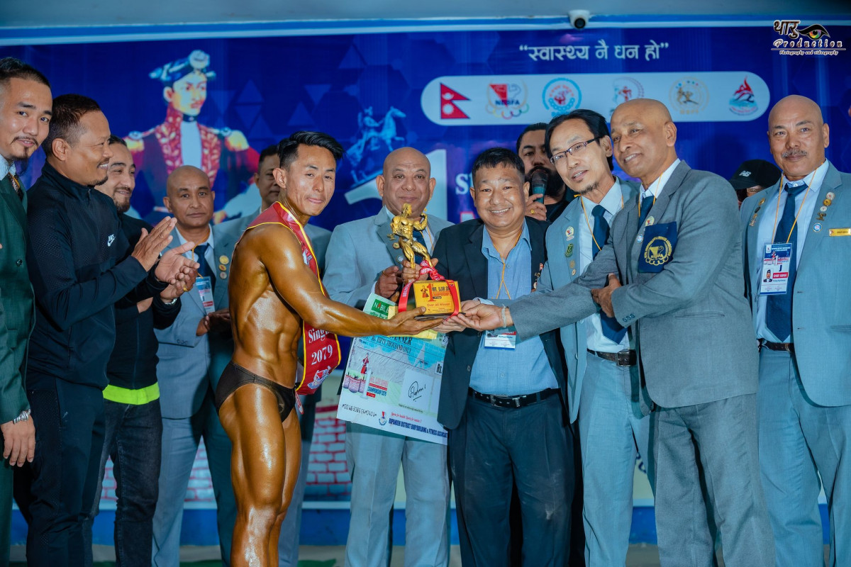 सुनिल  बने 'मिष्टर उजिर सिंह'