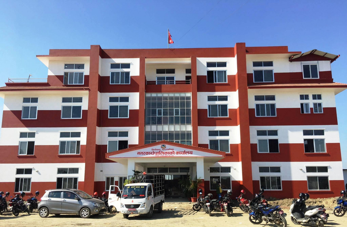 तिलोत्तमा -१४ का १२ जनालाई लालपुर्जा वितरण