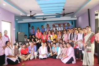 सगरमाथा आवासीय माविमा एसईई उत्तीर्ण विद्यार्थीलाई बधाई सहित सम्मान