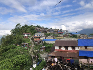 पर्यटक लोभ्याउँदै अर्मलाकोट गाउँ