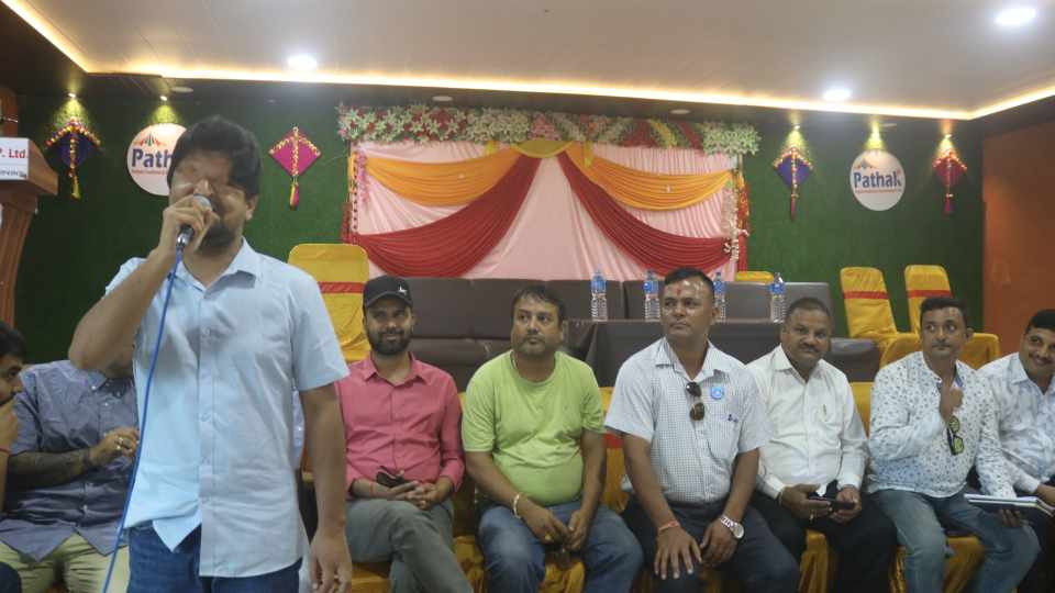 हामी भगवान बोकेर होइन जनताको एजेन्डा बोकेर राजनीति गर्छौं : रमेश प्रसाई