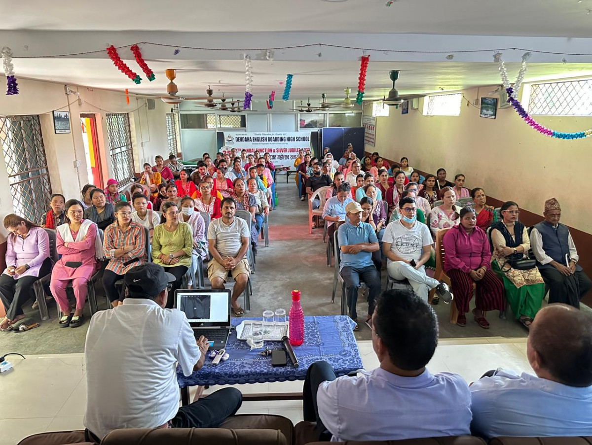 देवदह इङलिस बोर्डिङ स्कुलमा अभिभावकहरुका लागि अभिभावकत्व तालिम