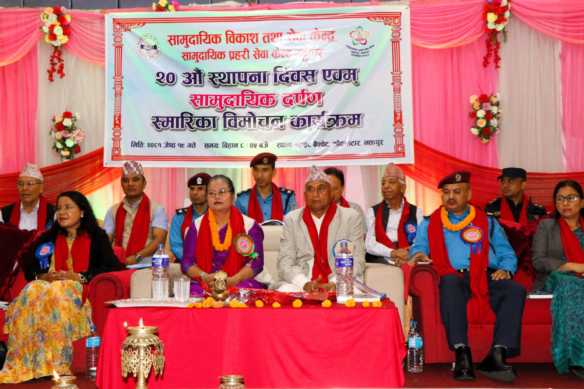 दुर्घटना न्यूनीकरण गर्न ट्राफिक नियमबारे राम्रोसँग जानकारी दिएर मात्र लाइसेन्स दिनुपर्छः मन्त्री चौधरी
