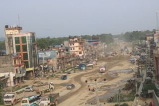 ज्यामिरेदेखि बुटवलसम्म १५ दिन भित्र स्तरीय ग्राभेल गर्ने सहमति