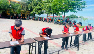 नमूना एभरग्रीनमा हिसाब दौड प्रतियोगिता