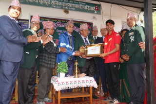 काभा पुरुष भलिबलमा सहभागी खेलाडीलाई सम्मान