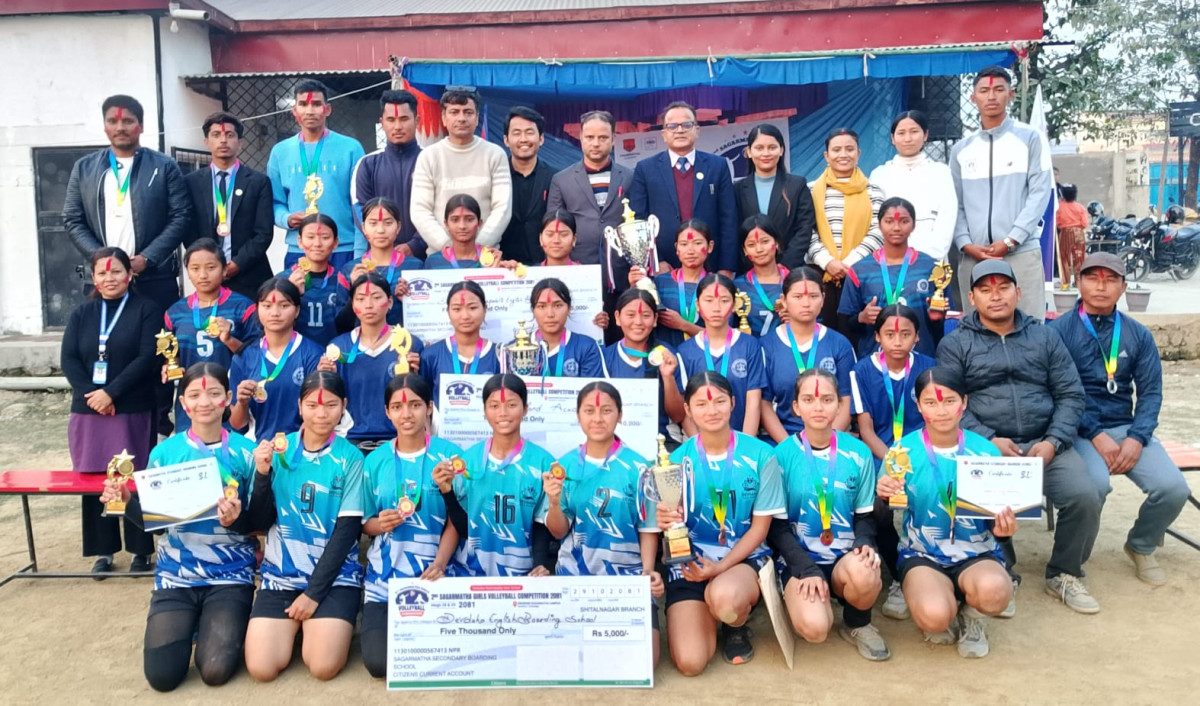 सगरमाथामा वार्षिकोत्सब सप्ताह : देवदह बुद्द पब्लिकलाई छात्रा भलिबल प्रतियोगिताको उपाधी