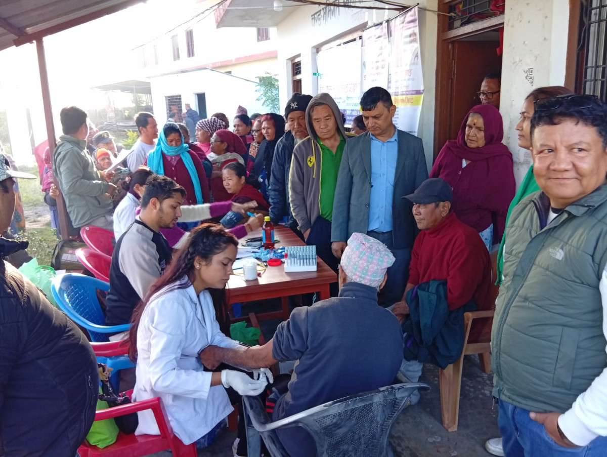 चरङ्गे भुमिगत खानेपानी संस्थाद्वारा  नि:शुल्क स्वास्थ्य परिक्षण