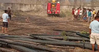 देवदह खानेपानीको पाइपमा आगलागी, १० लाख बराबरको पाइप नष्ट