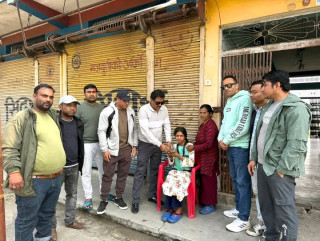 देवदह सेवा समाज यूएईद्वारा उपचारका लागि सहयोग रकम हस्तान्तरण
