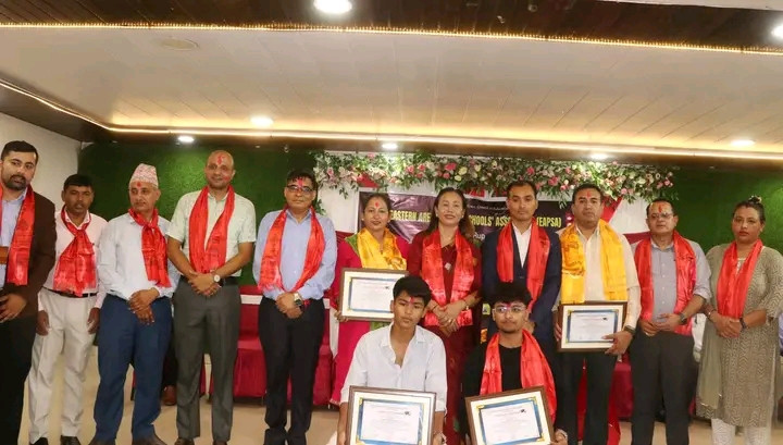 एसईईमा उत्कृष्ट नतिजा ल्याउने विद्यार्थी र शतप्रतिशत नतिजा ल्याउने विद्यालयलाई इप्सा देवदहद्वारा सम्मान
